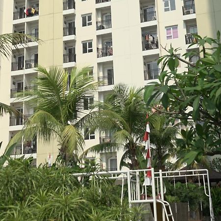 อพาร์ตเมนต์ ซีเนียร์ รีสอร์ต จัสต์ สลีป แอนด์ โคซี Hotel เดป็อก ภายนอก รูปภาพ