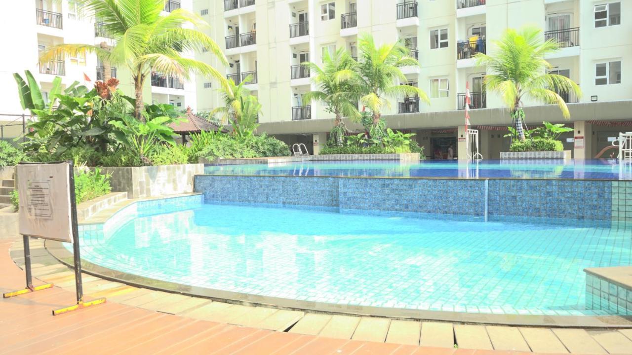 อพาร์ตเมนต์ ซีเนียร์ รีสอร์ต จัสต์ สลีป แอนด์ โคซี Hotel เดป็อก ภายนอก รูปภาพ